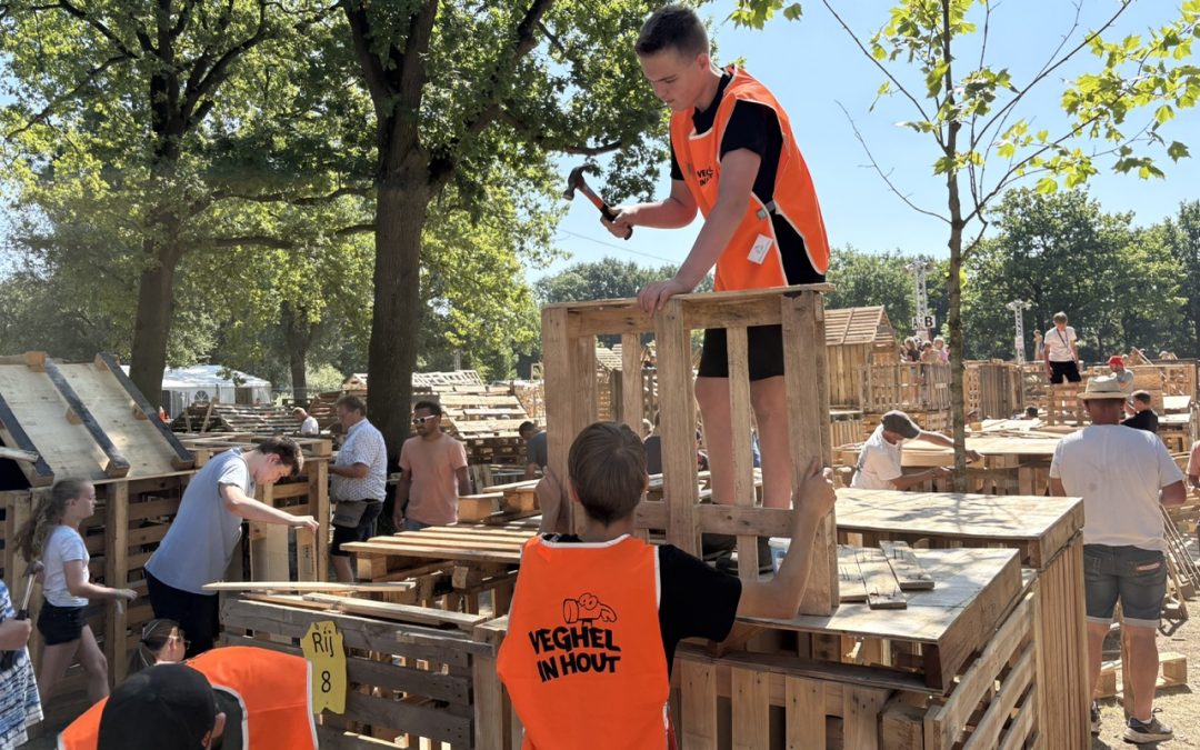 Maatschappelijke stage: Rens, Jens en Job bouwen mee